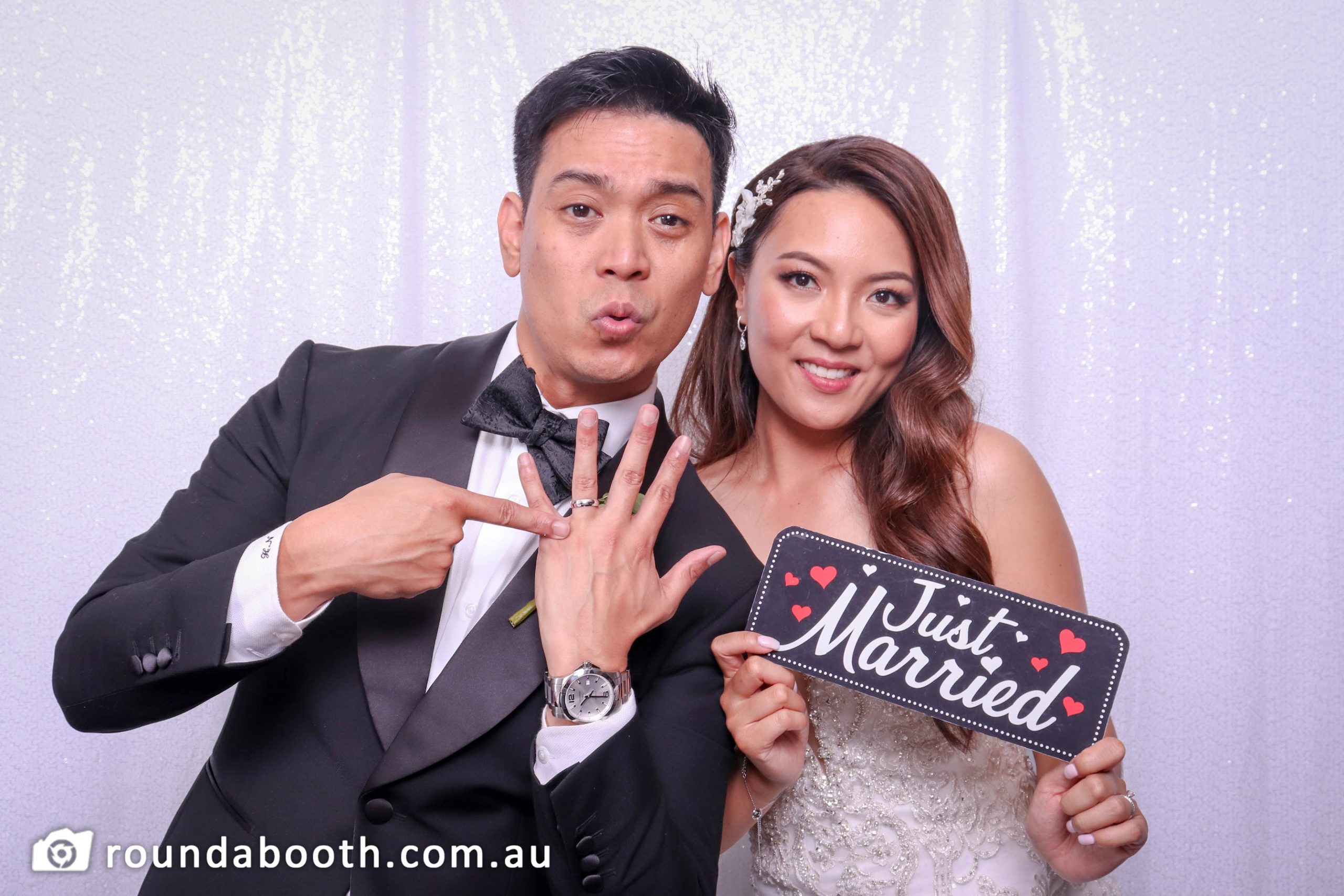 roundabooth photo booth wedding at Riverwood NSW