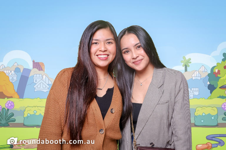 Roundabooth Photobooth Guests Bankstown NSW
